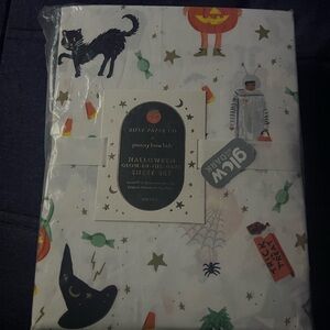 Rifle Paper Co. Halloween Glow-in-the-Dark Sheet Set - Black, Orange, Green